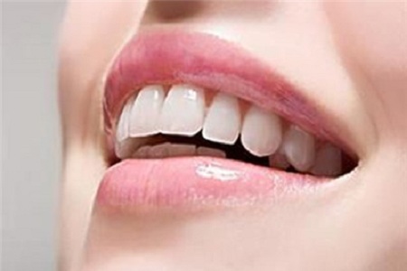 牙齒的畸形原因有哪些