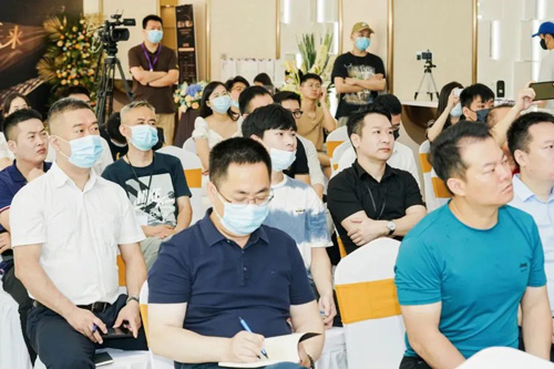 “2022華南胸部綜合整形及修復技術高峰論壇”在深圳圓滿落幕